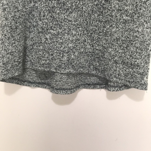 𝅺ANTHROPOLOGIE Mine half sleeve loose knit front pocket shirt M - Picture 3 of 8